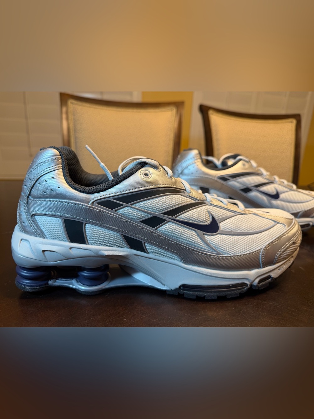 New Nike Shox Silver White Sneaker Shoes Size US 12 - Picture 3 of 13